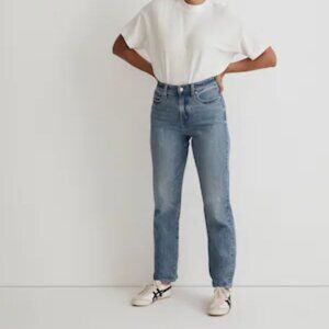 Madewell Curvy Straight Jean | 32 (NWT)
